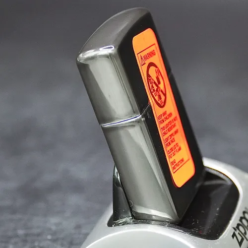 ZIPPO XƯA 1998 - HÀNG XƯA THẬP NIÊN 90s _ CHỦ ĐỀ TÀU CHIẾN VELLA GULF CG 72