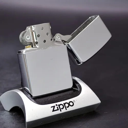 ZIPPO XƯA 1995 - HÀNG XƯA THẬP NIÊN 90s _ CHỦ ĐỀ BIỂU TƯỢNG ĐỘNG VIÊN TIẾN LÊN