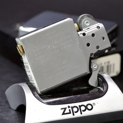 ZIPPO XƯA 1995 - HÀNG XƯA THẬP NIÊN 90s _ CHỦ ĐỀ BIỂU TƯỢNG ĐỘNG VIÊN TIẾN LÊN