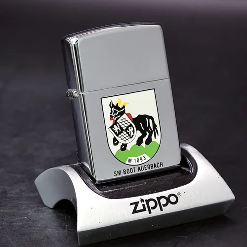 ZIPPO XƯA 1995 - HÀNG XƯA THẬP NIÊN 90s _ CHỦ ĐỀ HÃNG THỜI TRANG STEVE MADDEN