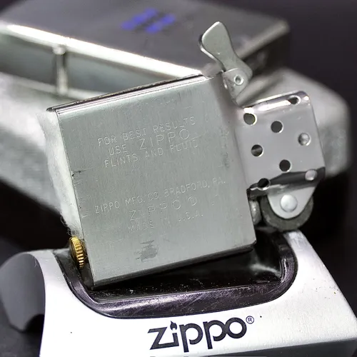 ZIPPO BẠC NGUYÊN KHỐI 1970s – NEW – HÀNG SƯU TẦM GIÁ TRỊ THỜI GIAN