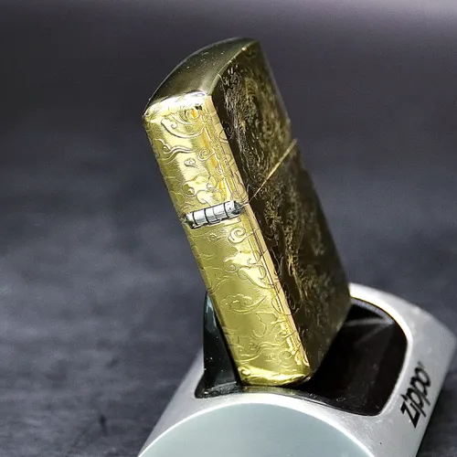 ZIPPO KHẮC RỒNG VÂN MÂY 3D