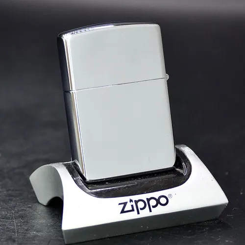ZIPPO XƯA 1995 - HÀNG XƯA THẬP NIÊN 90s _ CHỦ ĐỀ COWBOY