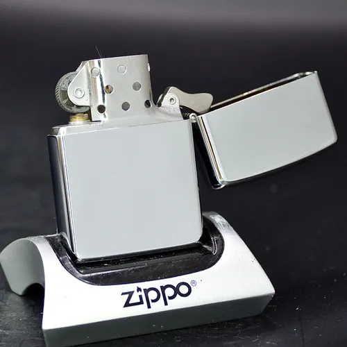 ZIPPO XƯA 1994 - HÀNG XƯA THẬP NIÊN 90s _ CHỦ ĐỀ COWBOY RODEO
