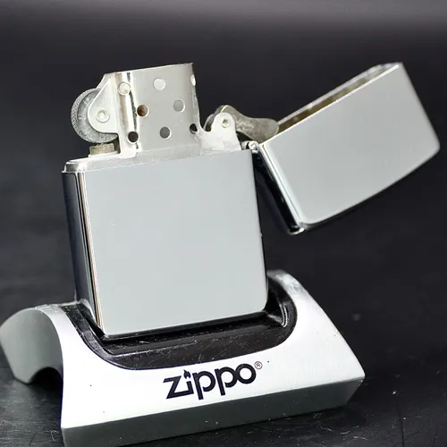 ZIPPO XƯA 1994 - HÀNG XƯA THẬP NIÊN 90s _ CHỦ ĐỀ COWBOY CHIEF