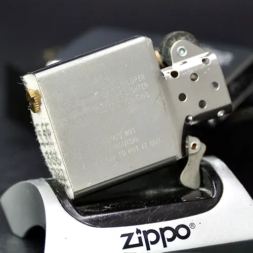 ZIPPO XƯA 1995 - HÀNG XƯA THẬP NIÊN 90s _ CHỦ ĐỀ FAR WEST