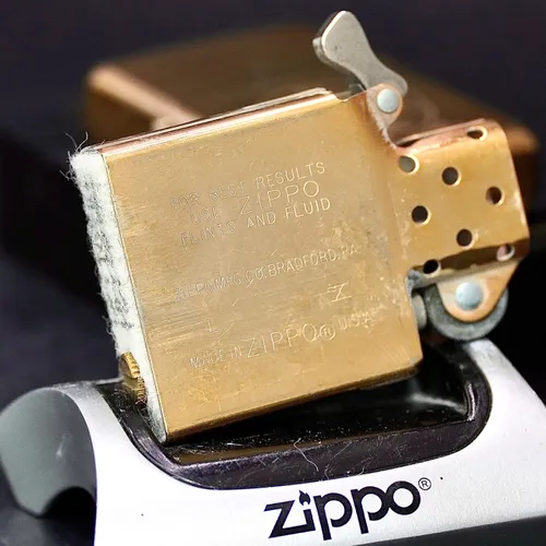 ZIPPO XƯA 1995 - HÀNG XƯA THẬP NIÊN 90s _ CHỦ ĐỀ PHI ĐOÀN CHỐNG TÀU NGẦM VS-32