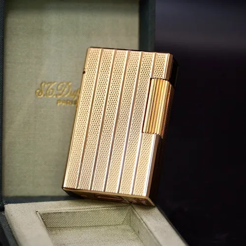 S.T. Dupont Bọc Vàng Hàng Xưa ( Vẻ đẹp vượt thời gian từ thập niên 1960s )
