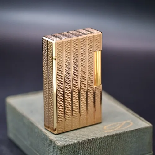 S.T. Dupont Bọc Vàng Hàng Xưa ( Vẻ đẹp vượt thời gian từ thập niên 1960s )