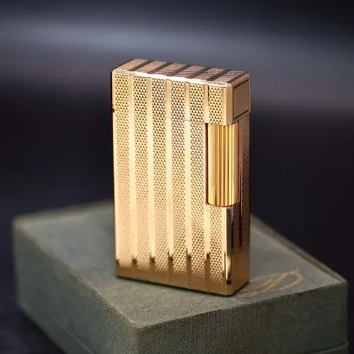 S.T. Dupont Bọc Vàng Hàng Xưa ( Vẻ đẹp vượt thời gian từ thập niên 1960s )