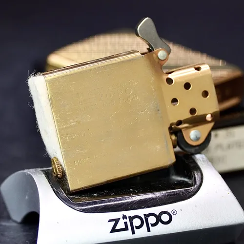 ZIPPO XƯA 1992 - HÀNG XƯA THẬP NIÊN 90s _ CHỦ ĐỀ GOLDPLATES VÂN CHÉO