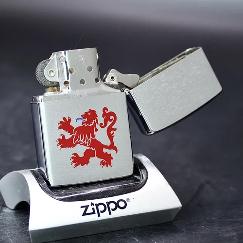 ZIPPO XƯA 1991 - HÀNG XƯA THẬP NIÊN 90s _ CHỦ ĐỀ LOGO TÀU CHIẾN HMS QUORN M41