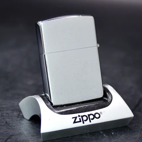 ZIPPO XƯA 1990 - HÀNG XƯA THẬP NIÊN 90s _ CHỦ ĐỀ KHÔNG QUÂN NƯỚC ANH
