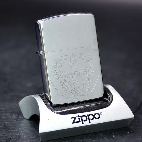 ZIPPO XƯA 1989 - HÀNG XƯA THẬP NIÊN 80s _ CHỦ ĐỀ QUÂN ĐỘI HÀ LAN