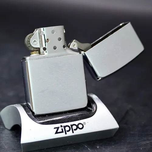 ZIPPO XƯA 1989 - HÀNG XƯA THẬP NIÊN 80s _ CHỦ ĐỀ QUÂN ĐỘI HÀ LAN