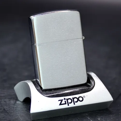 ZIPPO XƯA 1989 - HÀNG XƯA THẬP NIÊN 80s _ CHỦ ĐỀ QUÂN ĐỘI HẬU CẦN HÀ LAN