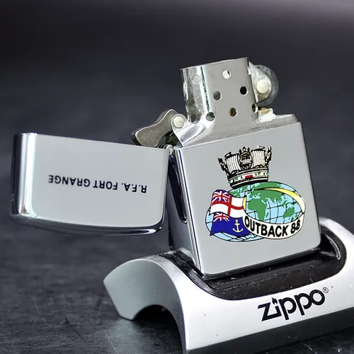 ZIPPO XƯA 1990 - HÀNG XƯA THẬP NIÊN 90s _ CHỦ ĐỀ TÀU HẬU CẦN CỠ LỚN QUÂN ĐỘI ANH