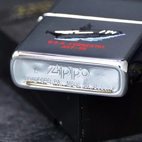 ZIPPO XƯA 1991 - HÀNG XƯA THẬP NIÊN 90s _ CHỦ ĐỀ TÀU CHIẾN FORRESTAL AVT-59