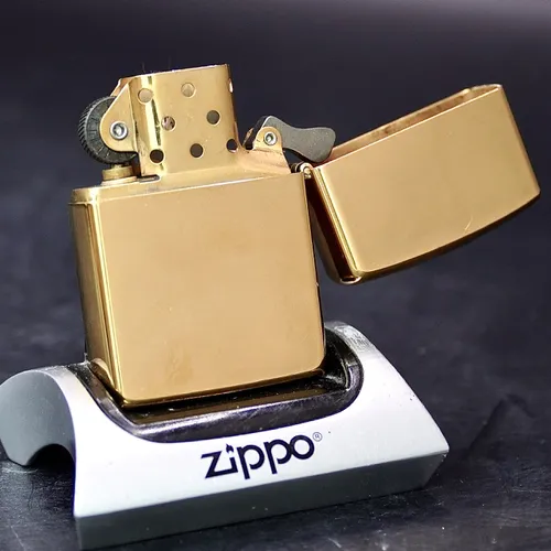 ZIPPO XƯA 32-91  - HÀNG XƯA THẬP NIÊN 90s _ CHỦ ĐỀ BATTEUR MAGAZINE