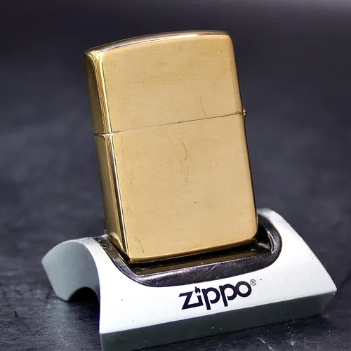 ZIPPO XƯA CANADA 32-89  - HÀNG XƯA THẬP NIÊN 80s _ CHỦ ĐỀ CỜ CANADA