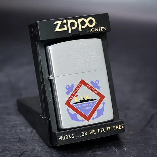 ZIPPO XƯA 1984  - HÀNG XƯA THẬP NIÊN 80s _ CHỦ ĐỀ TÀU CHIẾN TRUETT FF-1095