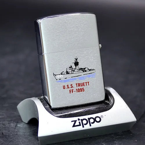 ZIPPO XƯA 1984  - HÀNG XƯA THẬP NIÊN 80s _ CHỦ ĐỀ TÀU CHIẾN TRUETT FF-1095