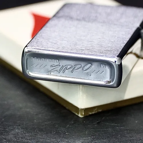 ZIPPO XƯA 1975  - HÀNG XƯA THẬP NIÊN 70s _ CHỦ ĐỀ LOGO TÀU NGẦM SSN-690