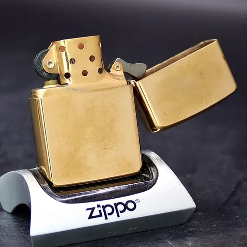 ZIPPO XƯA 32-86 - HÀNG XƯA THẬP NIÊN 80s _ CHỦ ĐỀ ĐẢO GUAM