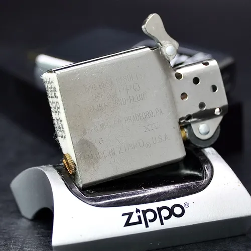 ZIPPO XƯA 1998 - HÀNG XƯA THẬP NIÊN 90s _ CHỦ ĐỀ PHI ĐOÀN JOLLY ROGERS