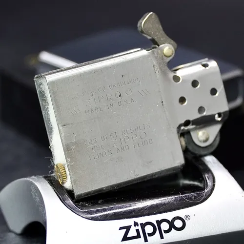 ZIPPO XƯA 1984 - HÀNG XƯA THẬP NIÊN 80s _ CHỦ ĐỀ TÀU HỖ TRỢ USS HUNLEY AS-31