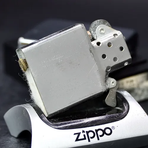 ZIPPO XƯA 1988 - HÀNG XƯA THẬP NIÊN 80s _ CHỦ ĐỀ I LOVE LA