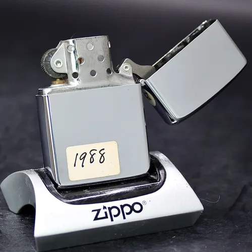 ZIPPO XƯA 1988 - HÀNG XƯA THẬP NIÊN 80s _ CHỦ ĐỀ US OF AMERICA