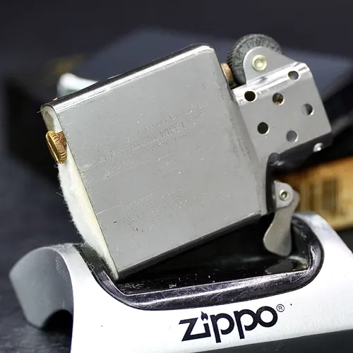 ZIPPO XƯA 1990 - HÀNG XƯA THẬP NIÊN 90s _ CHỦ ĐỀ WINGS OF WAR