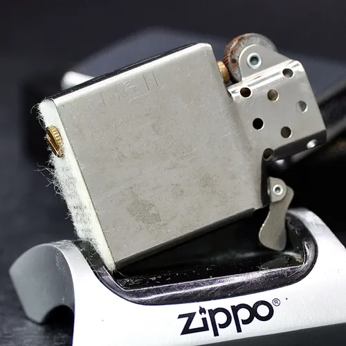 ZIPPO XƯA 1998 - HÀNG XƯA THẬP NIÊN 90s _ CHỦ ĐỀ QUẢNG CÁO HÃNG