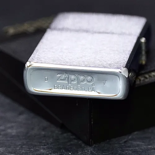 ZIPPO XƯA 1989 - HÀNG XƯA THẬP NIÊN 80s _ CHỦ ĐỀ LỤC QUÂN HOÀNG GIA HÀ LAN
