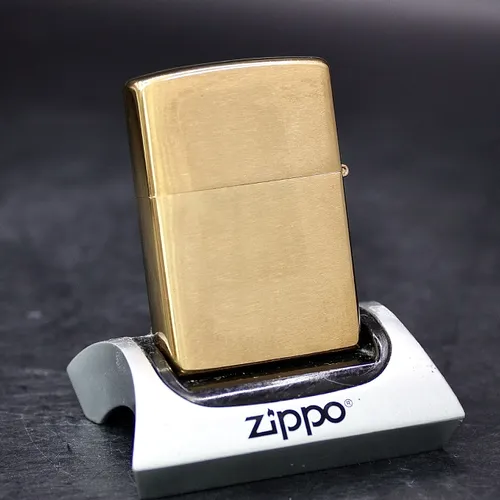ZIPPO XƯA 2000 - HÀNG XƯA 2000s _ CHỦ ĐỀ DORAL