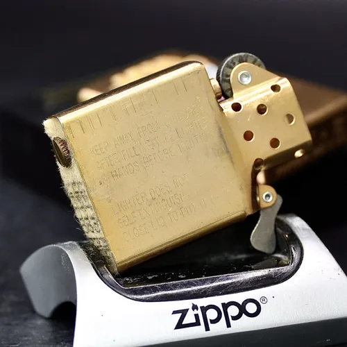ZIPPO XƯA 2000 - HÀNG XƯA 2000s _ CHỦ ĐỀ DORAL
