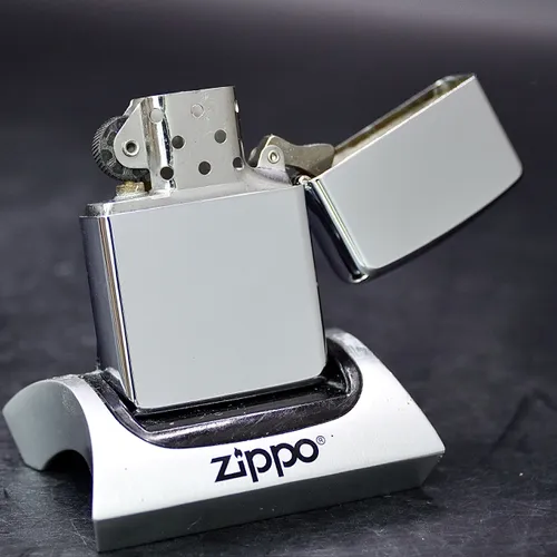 ZIPPO XƯA 1989 - HÀNG XƯA THẬP NIÊN 80s _ CHỦ ĐỀ WESTERN ATTIRE 1862