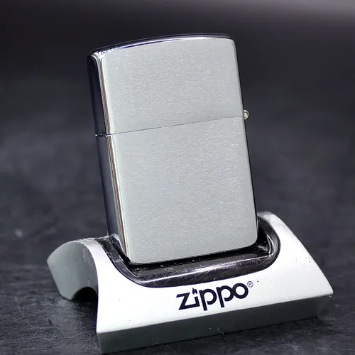 ZIPPO XƯA 1986 - HÀNG XƯA THẬP NIÊN 80s _ CHỦ ĐỀ TẬP ĐOÀN TRICO