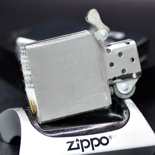 ZIPPO XƯA 1994 - HÀNG XƯA THẬP NIÊN 90s _ CHỦ ĐỀ THỔ DÂN