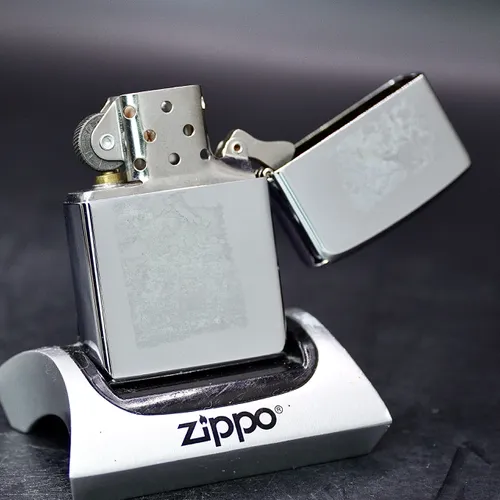 ZIPPO XƯA 1996 CANADA - HÀNG XƯA THẬP NIÊN 90s _ CHỦ ĐỀ WINDY GIRL