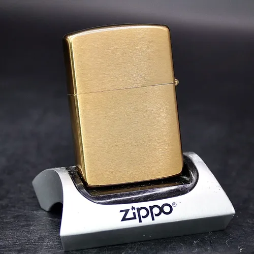 ZIPPO XƯA 32-88 - HÀNG XƯA THẬP NIÊN 80s _ CHỦ ĐỀ SOLID BRASS