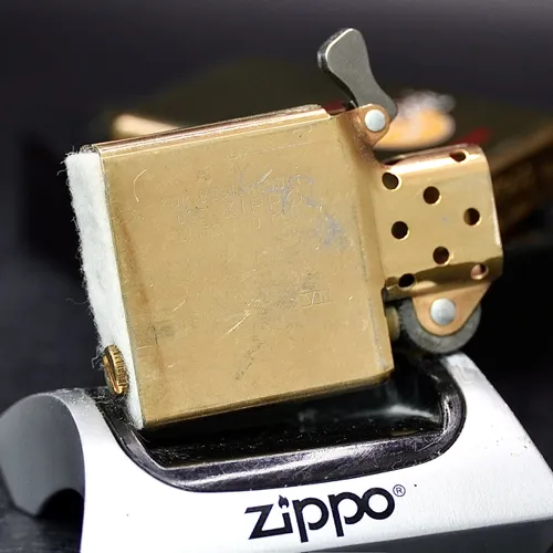 ZIPPO XƯA 1992 - HÀNG XƯA THẬP NIÊN 90s _ CHỦ ĐỀ HARD ROCK CAFE