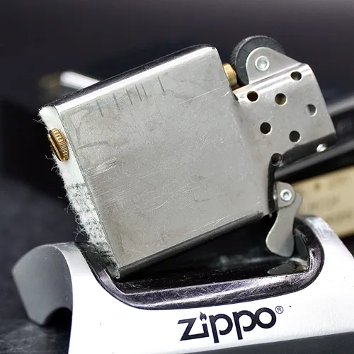 ZIPPO XƯA 2000 - HÀNG XƯA 2000s _ CHỦ ĐỀ BUDWEISER