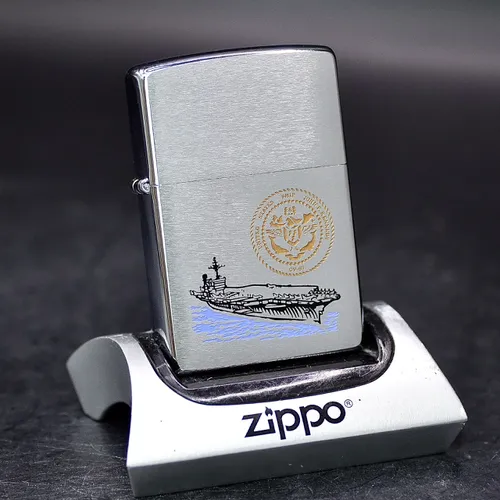 ZIPPO XƯA 2000 - HÀNG XƯA 2000s _ CHỦ ĐỀ TÀU CHIẾN JOHN F. KENNEDY CV-67