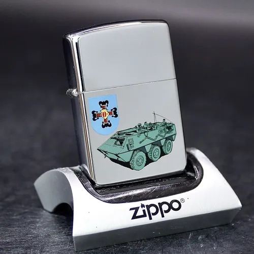 ZIPPO XƯA 1999 - HÀNG XƯA THẬP NIÊN 90s _ CHỦ ĐỀ XE THIẾT GIÁP