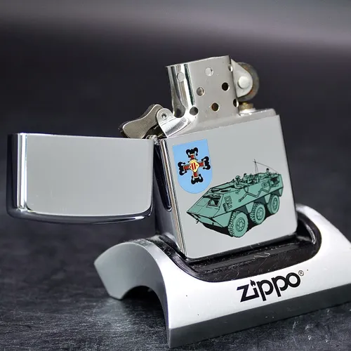 ZIPPO XƯA 1999 - HÀNG XƯA THẬP NIÊN 90s _ CHỦ ĐỀ XE THIẾT GIÁP
