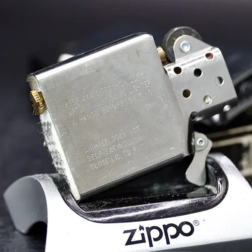 ZIPPO XƯA 1996 - HÀNG XƯA THẬP NIÊN 90s _ CHỦ ĐỀ LỰC LƯỢNG PHÒNG VỆ ICELAND