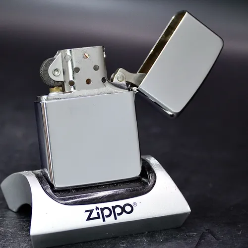 ZIPPO XƯA 1990 - HÀNG XƯA THẬP NIÊN 90s _ CHỦ ĐỀ LINH VẬT SINGAPORE
