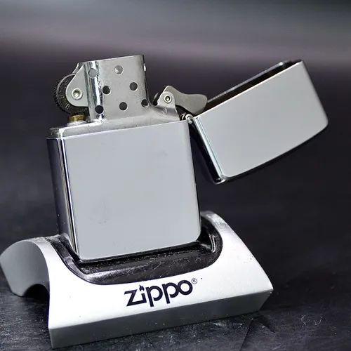 ZIPPO XƯA 1991 - HÀNG XƯA THẬP NIÊN 90s _ CHỦ ĐỀ TÀU CHIẾN THỦY QUÂN LỤC CHIẾN